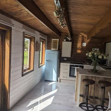 Gorgeous Countryside Cabin Lyminge Exterior photo